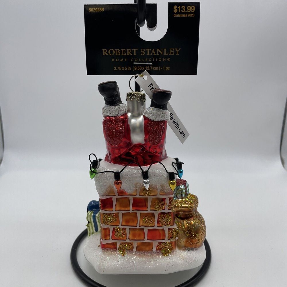 Robert Stanley Glass Santa Ornament Santa In Chimney  NWT